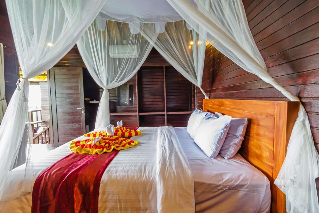 Ocean Hostel Ceningan Island Екстер'єр фото