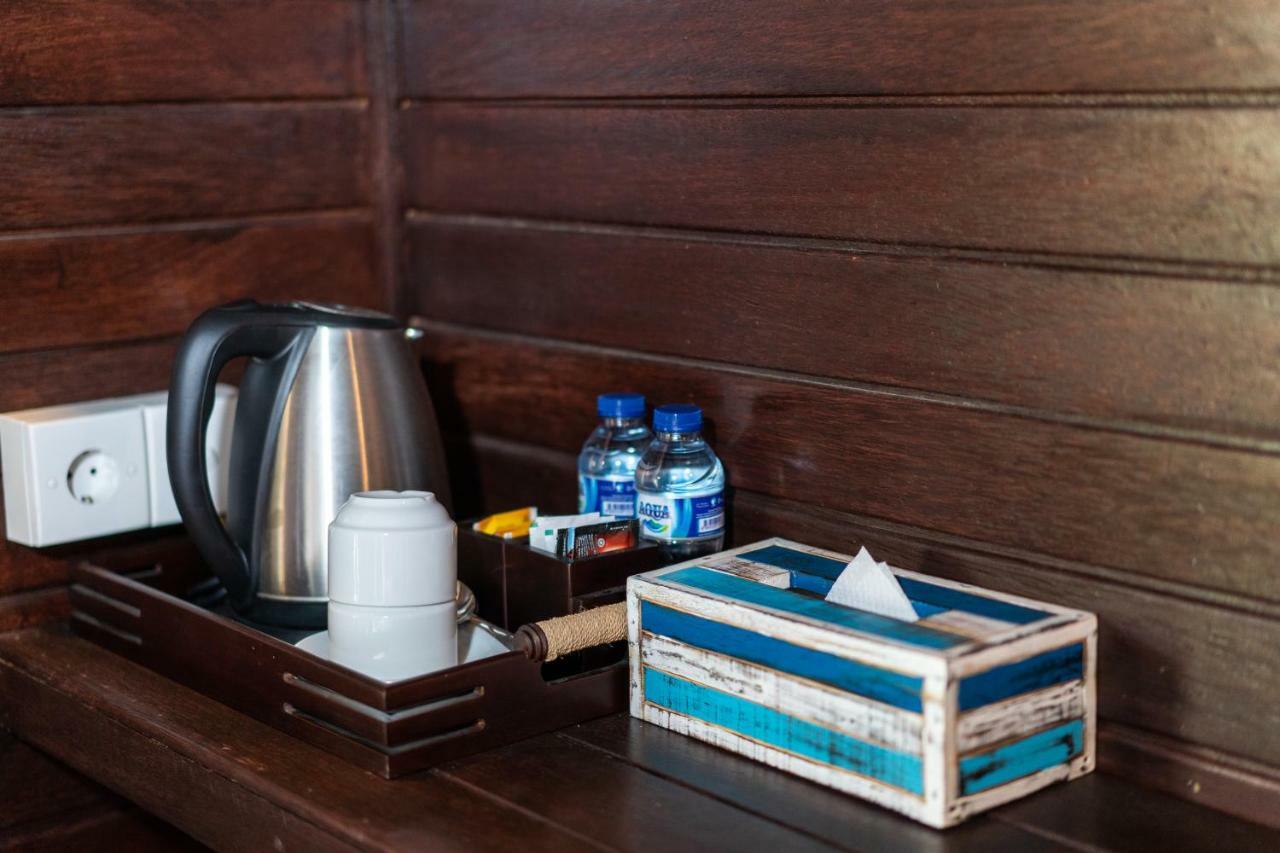Ocean Hostel Ceningan Island Екстер'єр фото