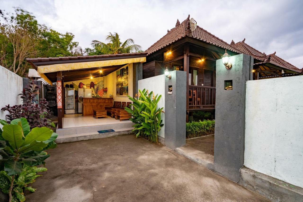 Ocean Hostel Ceningan Island Екстер'єр фото