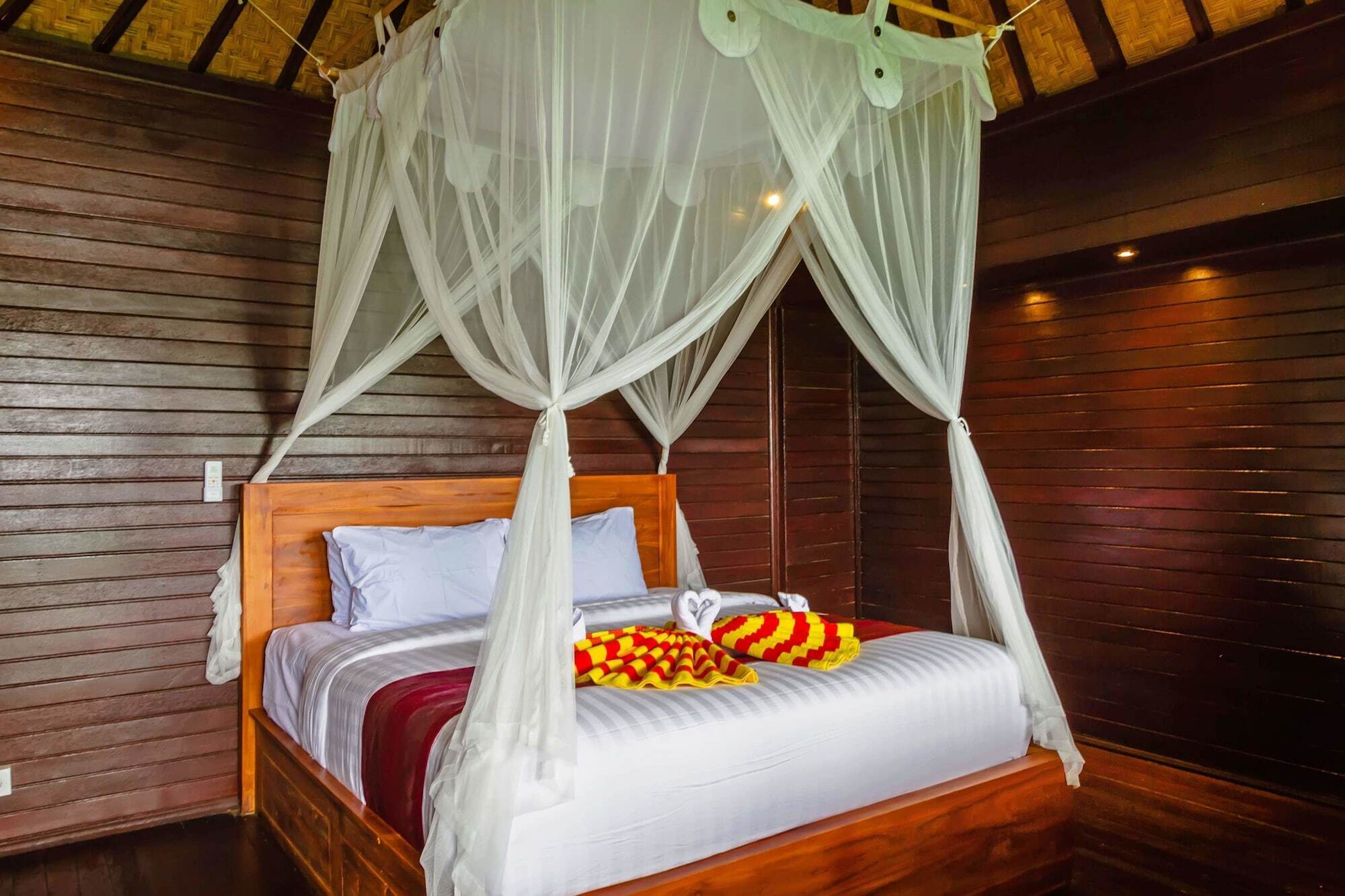 Ocean Hostel Ceningan Island Екстер'єр фото
